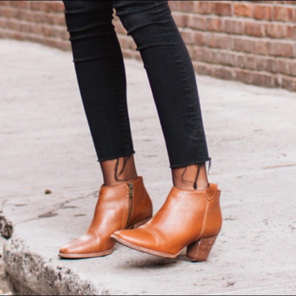 Madewell Billie Leather Cognac Boots